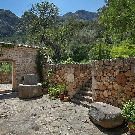 Дом отдыха Pollenca - 35056 Mallorca *